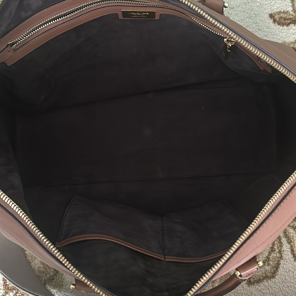 Michael Kors Bag - Picture 9 of 9